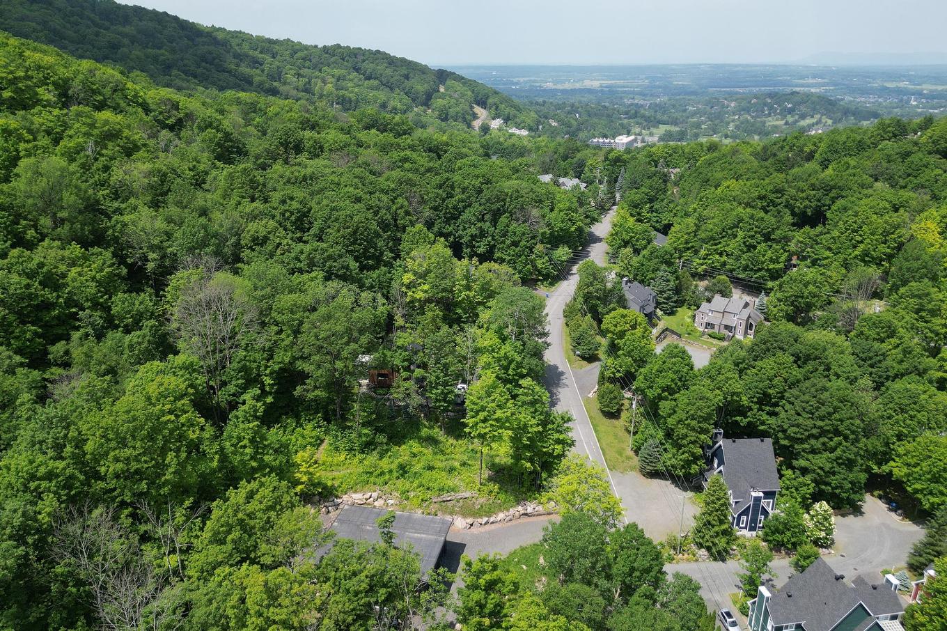 Photo aérienne - 205 Rue Des Deux-Montagnes, Bromont, QC - Outdoor With View