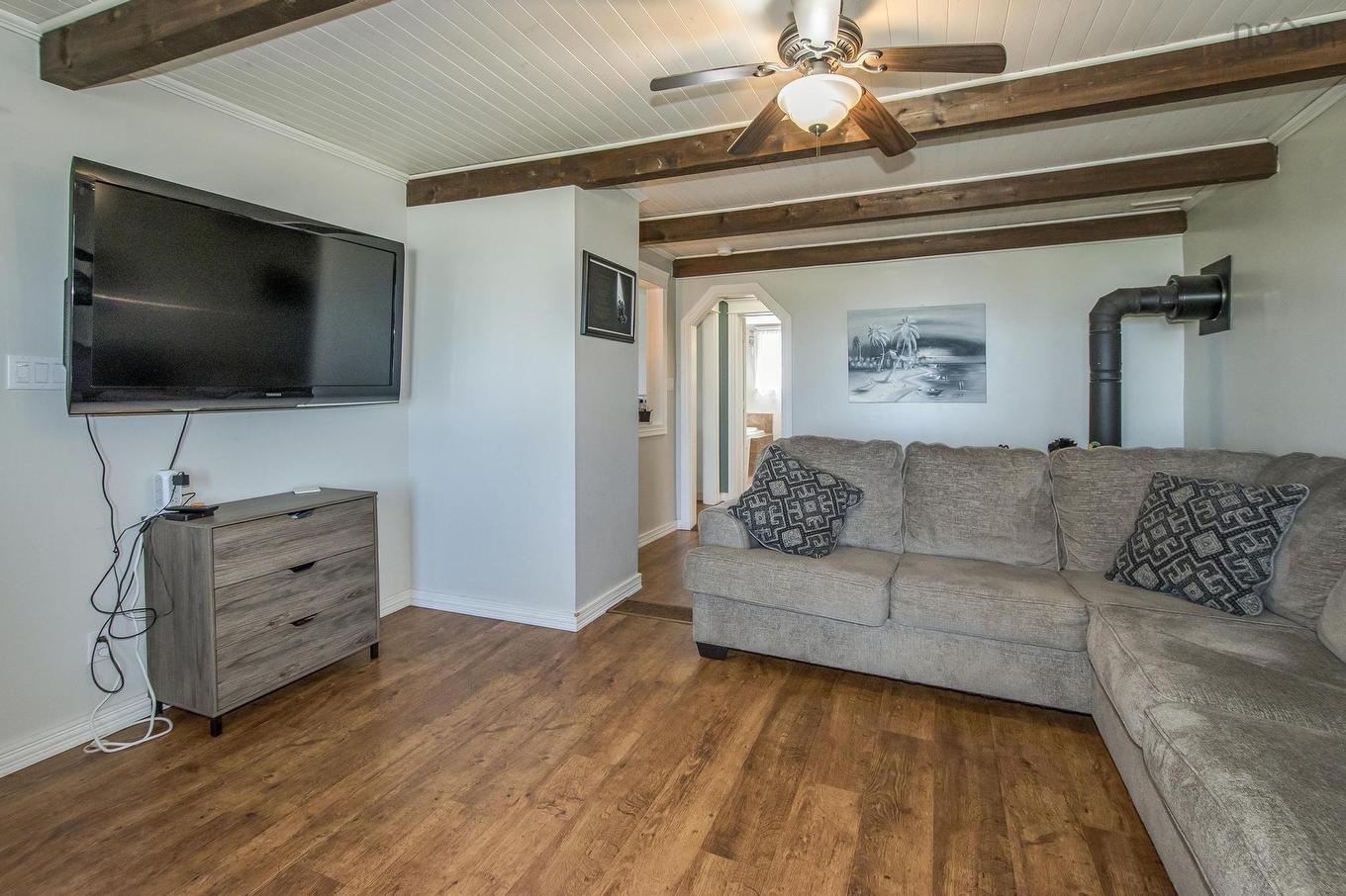 1 Atlantic Street, Clark'S Harbour, NS