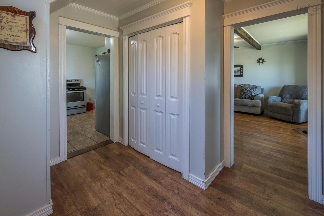 1 Atlantic Street, Clark'S Harbour, NS