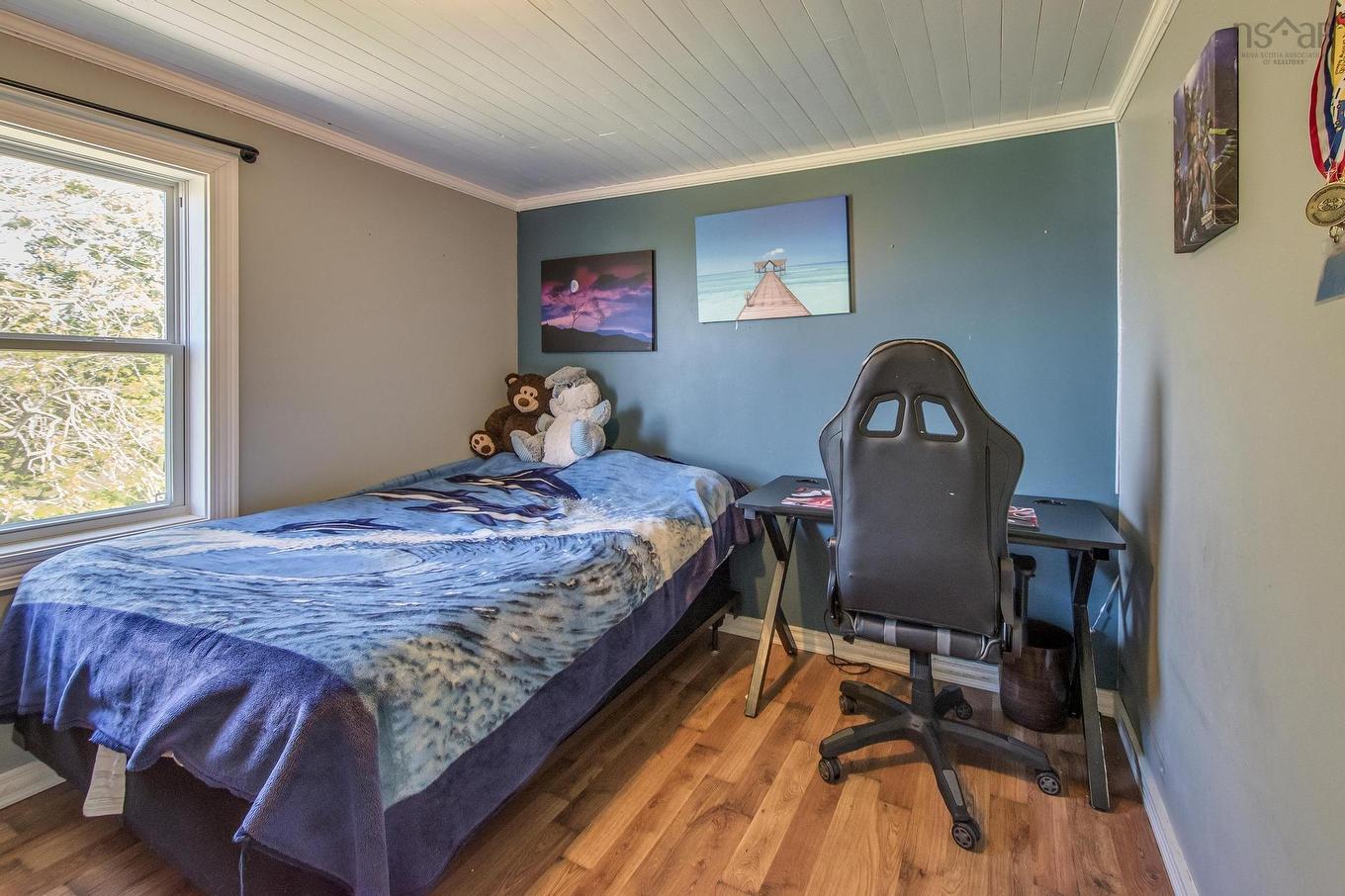 1 Atlantic Street, Clark'S Harbour, NS