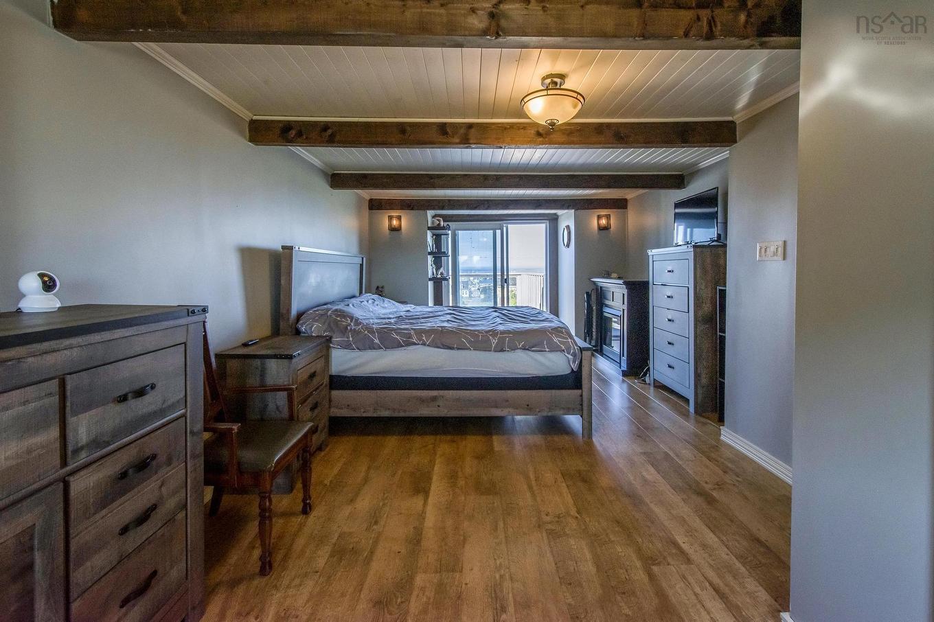 1 Atlantic Street, Clark'S Harbour, NS