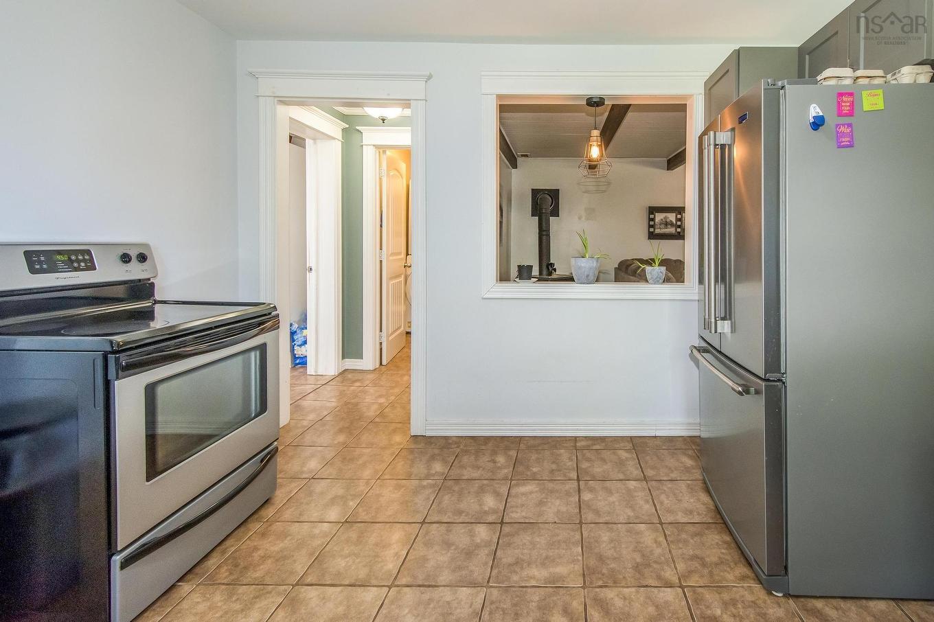 1 Atlantic Street, Clark'S Harbour, NS