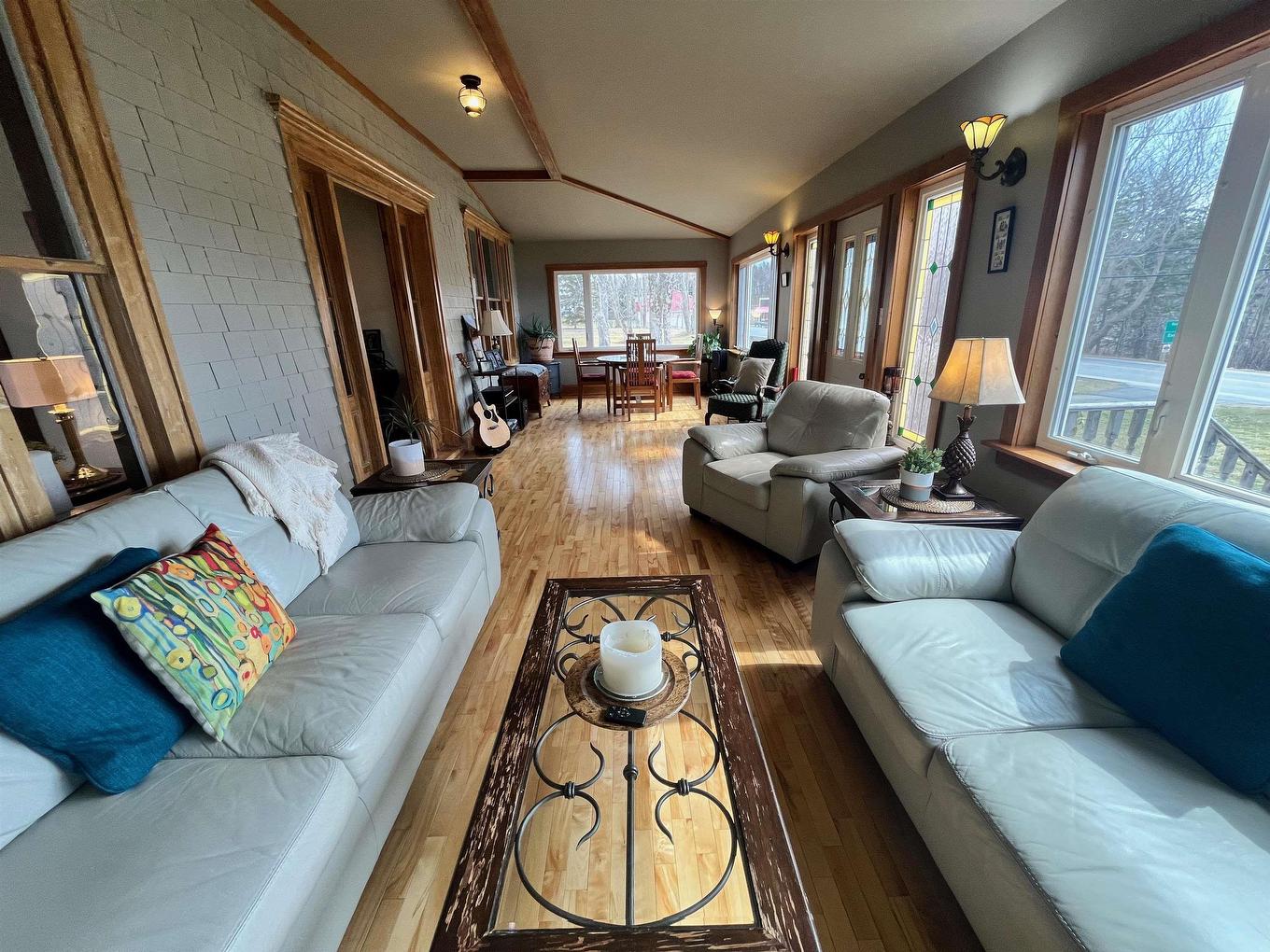 11659 Highway 16, Boylston, NS