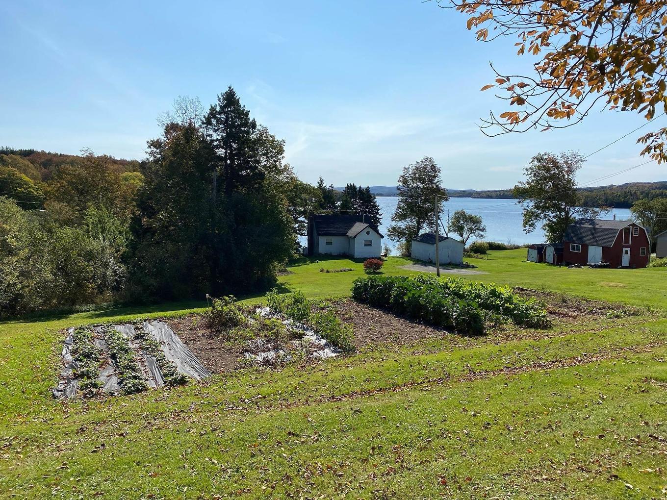 11659 Highway 16, Boylston, NS