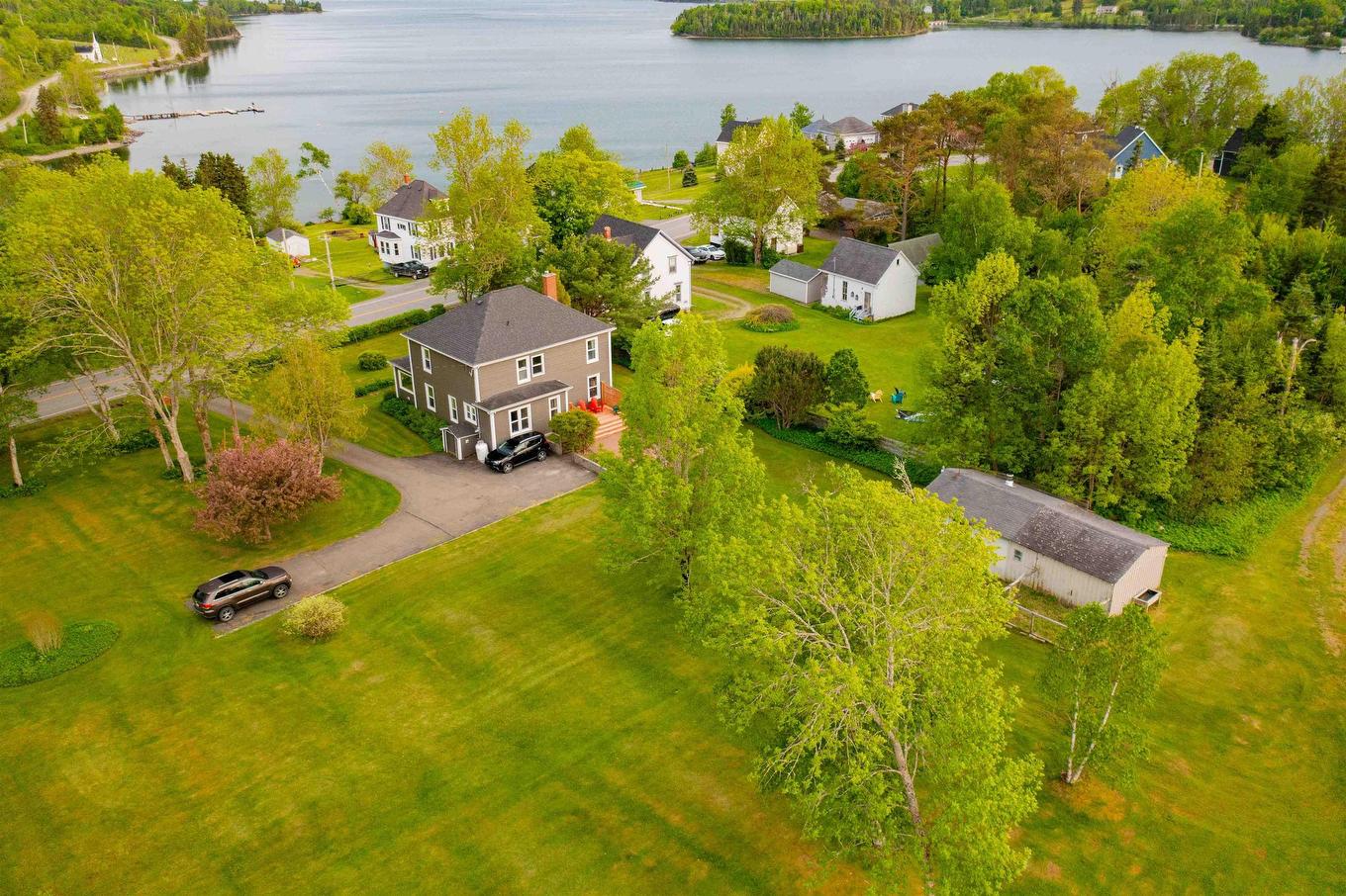 11659 Highway 16, Boylston, NS