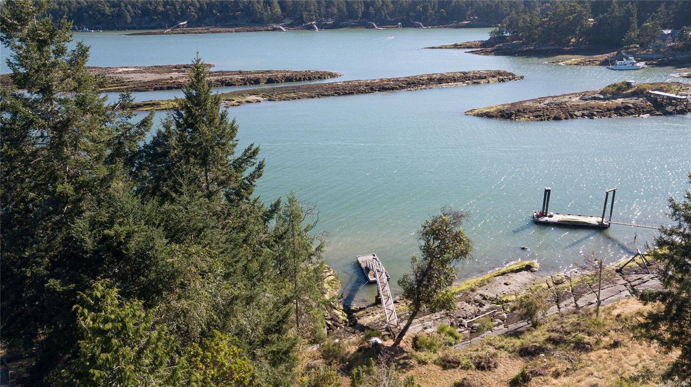 1361 Sturdies Bay Rd, Galiano Island, BC