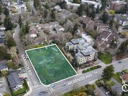 970 McKenzie Ave Saanich, BC V8X 3G7