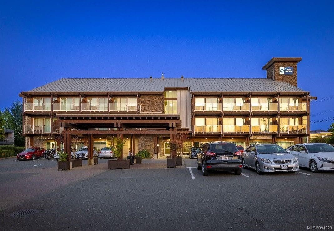 1590 Cliffe Ave, Courtenay, BC