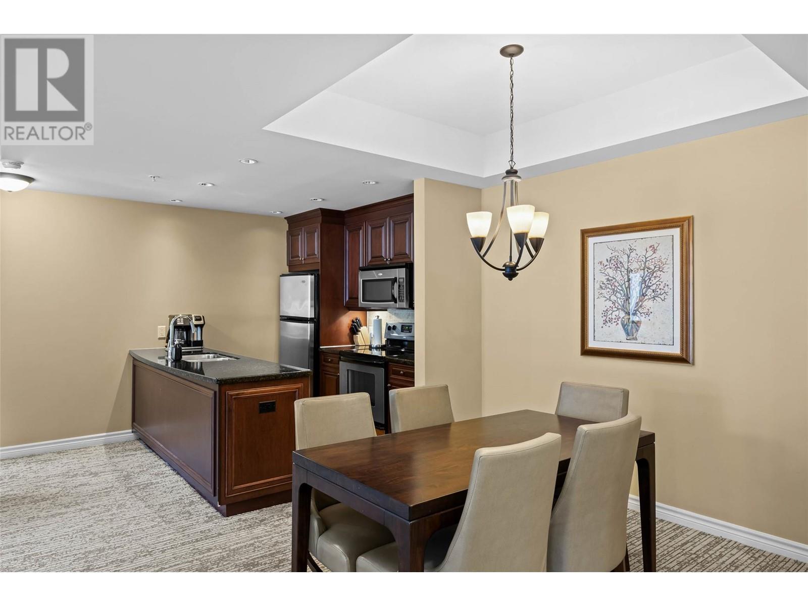 3250 Village Way Unit# 1201Abcd, Sun Peaks, BC - Indoor Photo Showing Dining Room