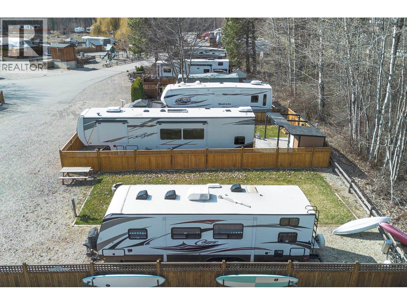 41 Cottonwood Drive N, Lee Creek, BC