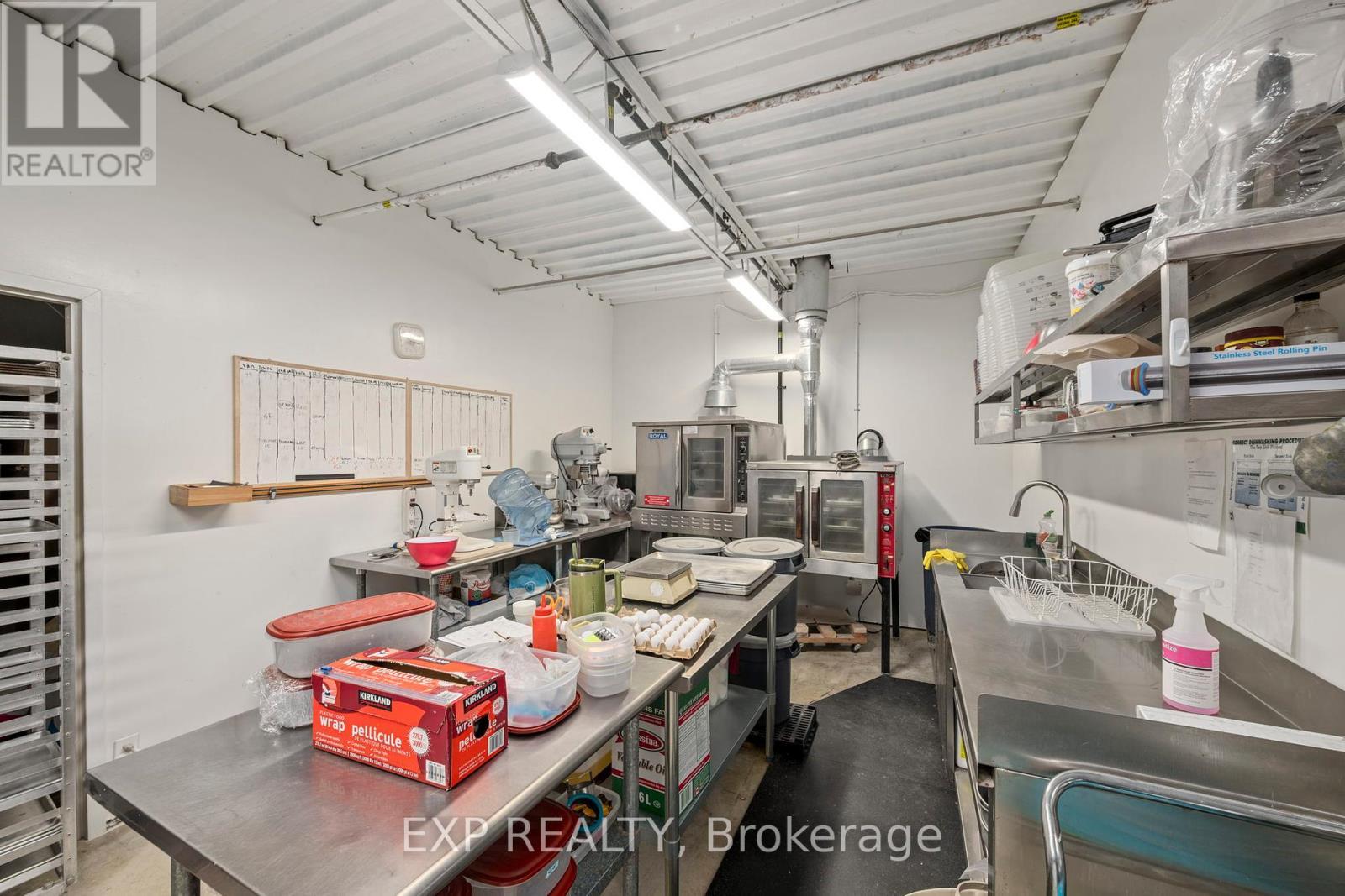 319 Springbank Drive, London South (South D), ON