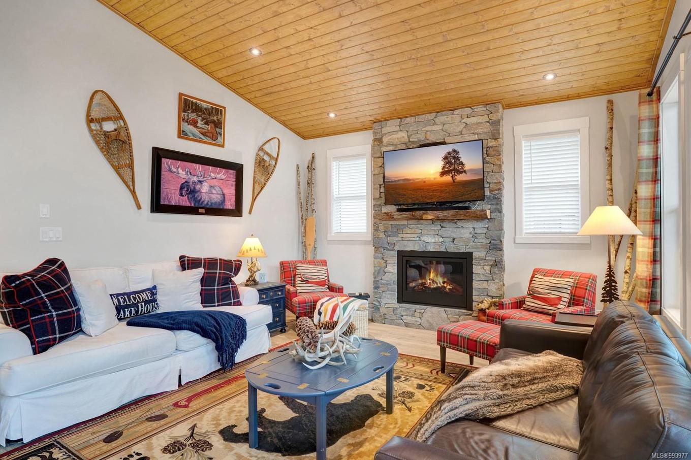 9388 Lakefront Rise, Lake Cowichan, BC