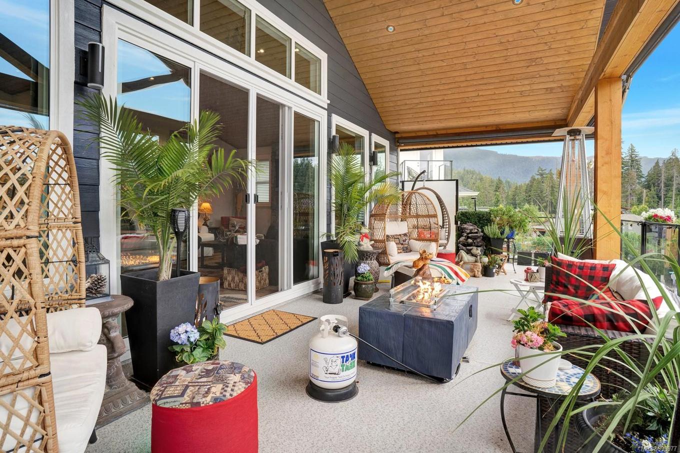 9388 Lakefront Rise, Lake Cowichan, BC