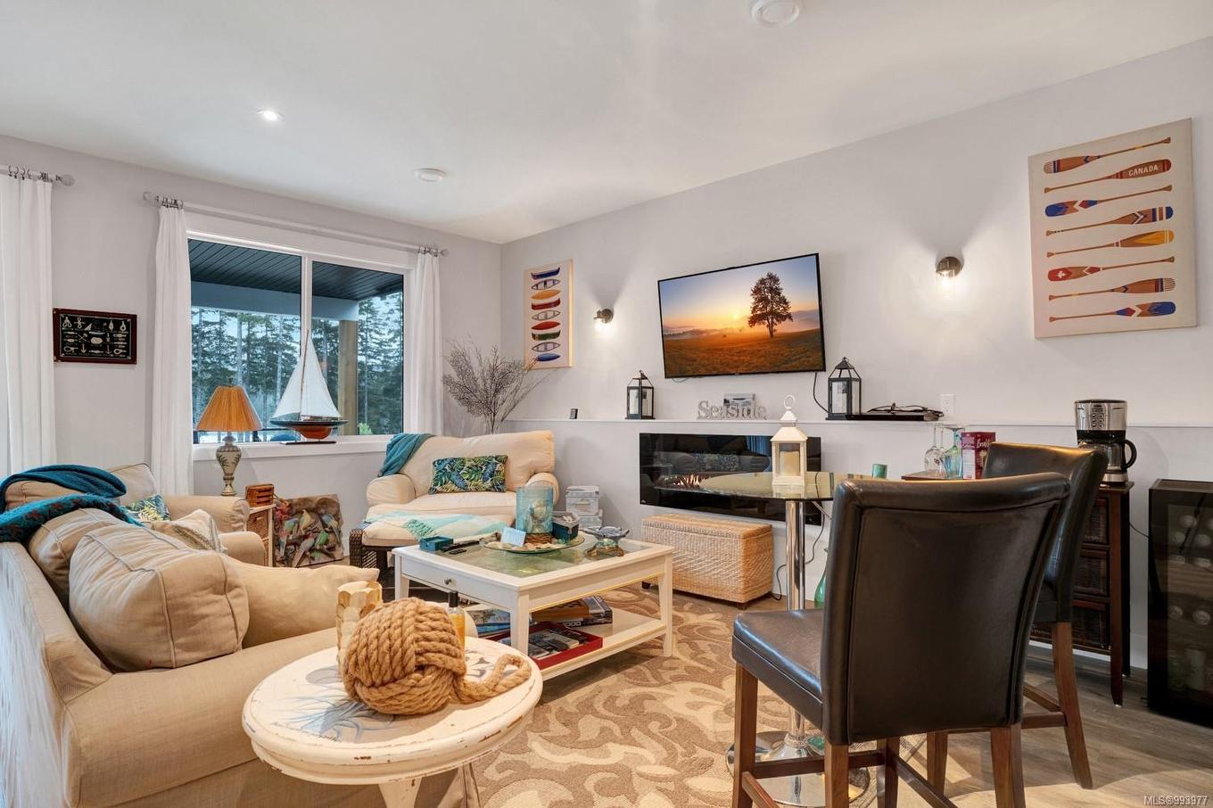 9388 Lakefront Rise, Lake Cowichan, BC