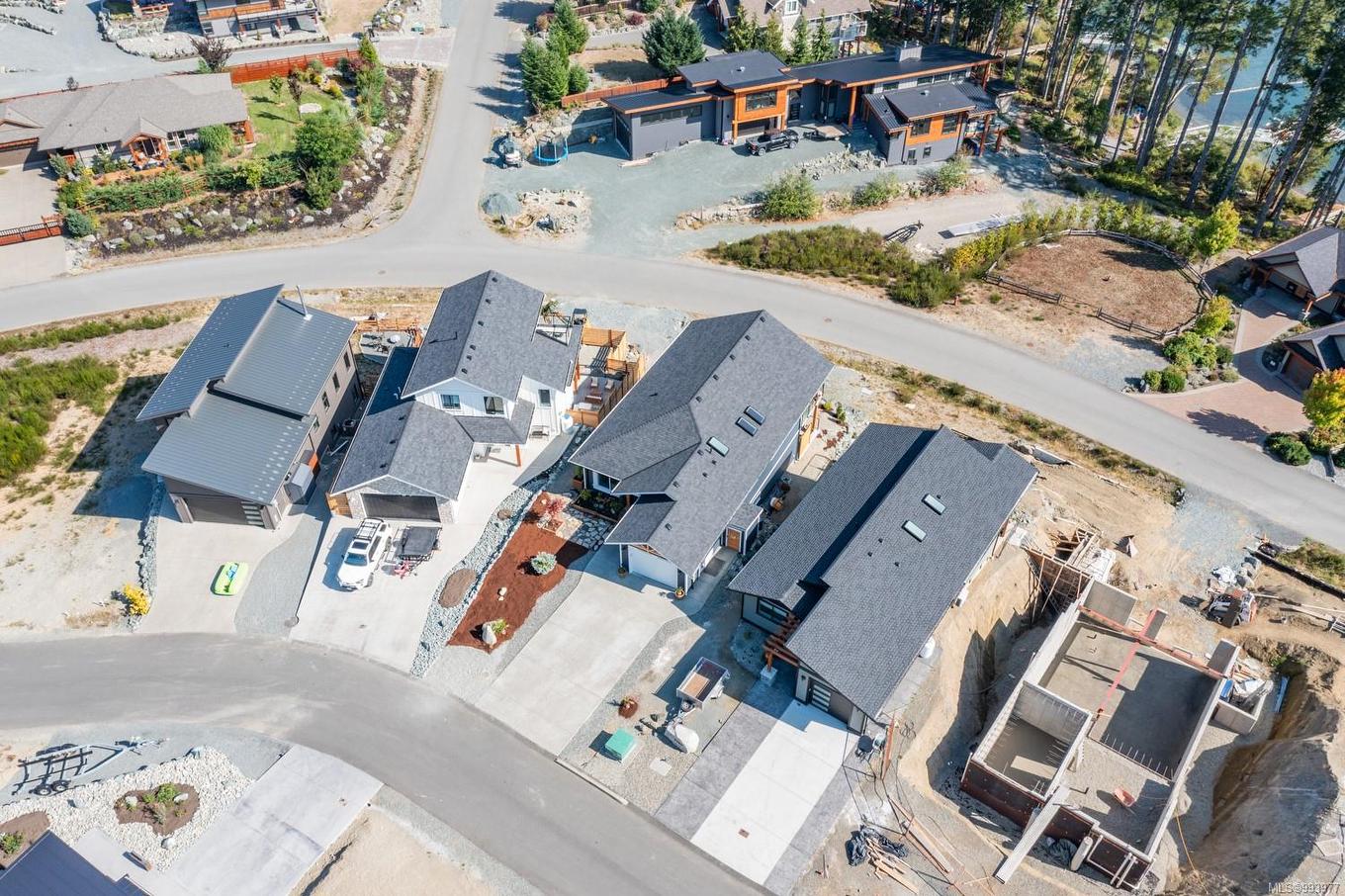 9388 Lakefront Rise, Lake Cowichan, BC