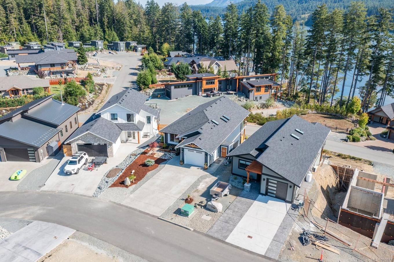 9388 Lakefront Rise, Lake Cowichan, BC