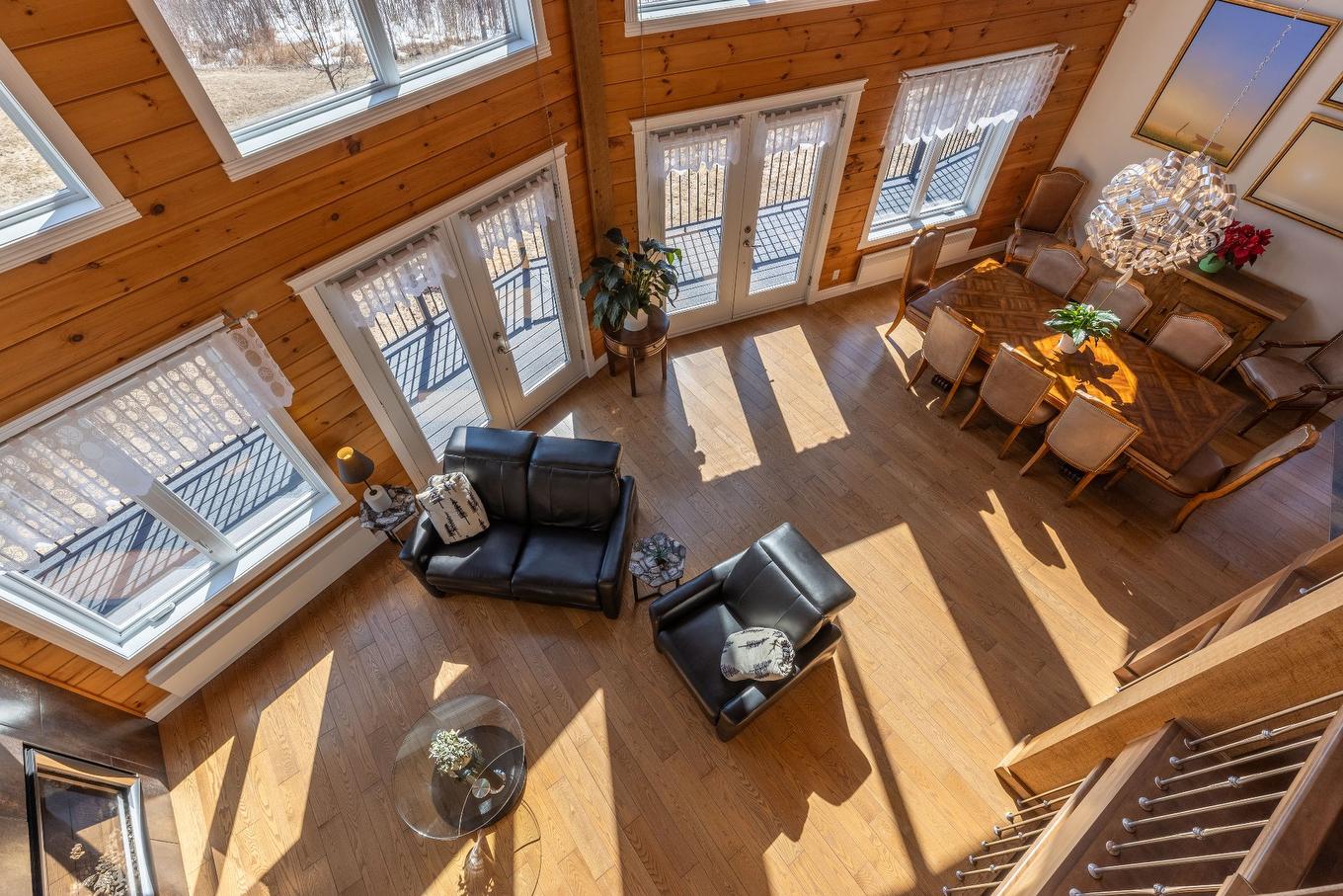 Vue d'ensemble - 521 Rue Vic, Saint-Michel-Des-Saints, QC - Indoor Photo Showing Other Room