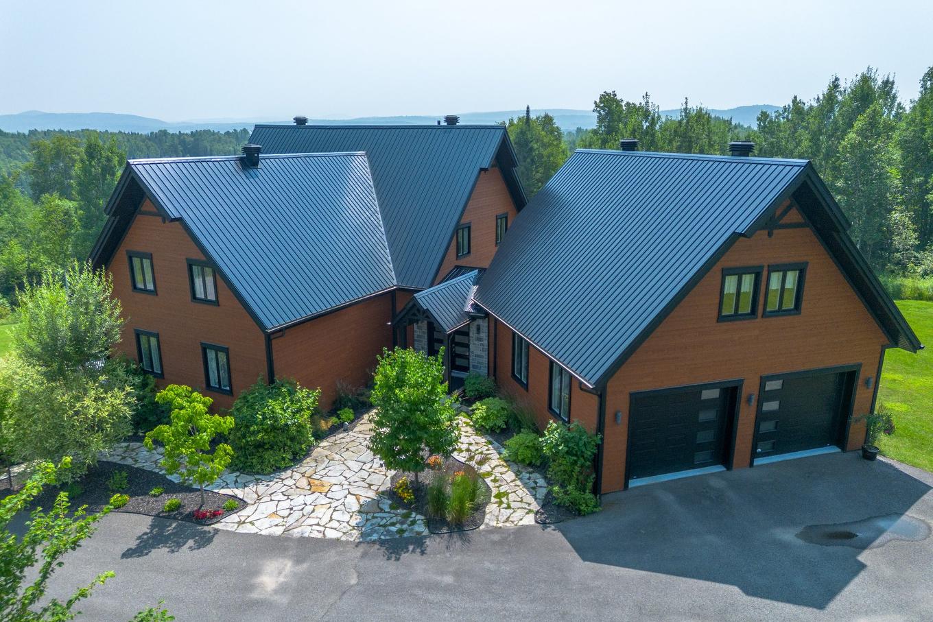 Photo aérienne - 521 Rue Vic, Saint-Michel-Des-Saints, QC - Outdoor