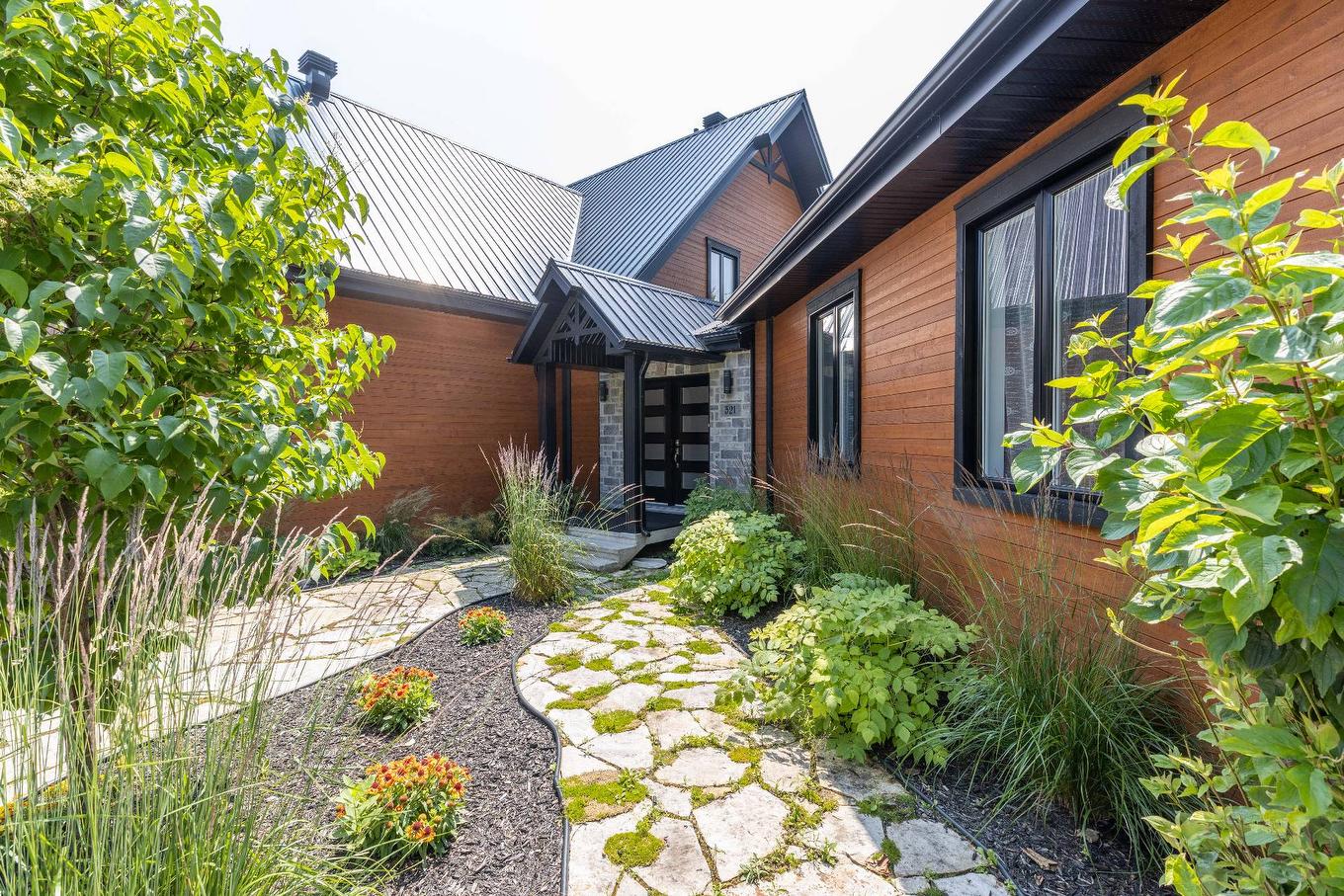 Entrée extérieure - 521 Rue Vic, Saint-Michel-Des-Saints, QC - Outdoor