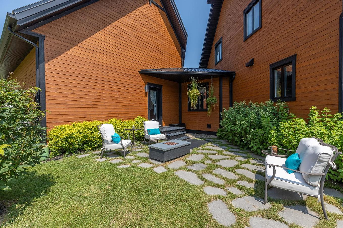 Entrée extérieure - 521 Rue Vic, Saint-Michel-Des-Saints, QC - Outdoor With Exterior