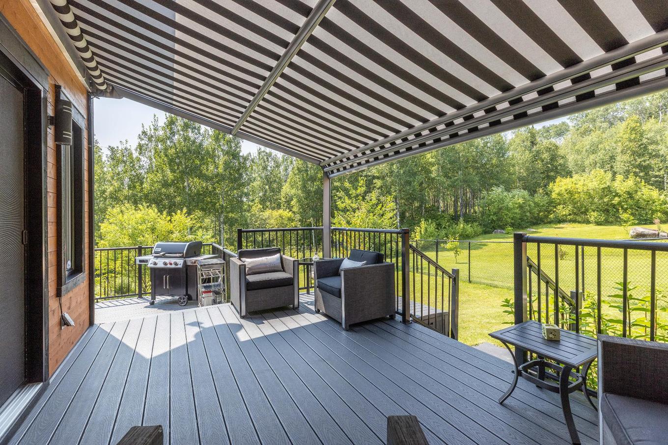 Terrasse - 521 Rue Vic, Saint-Michel-Des-Saints, QC - Outdoor With Deck Patio Veranda With Exterior