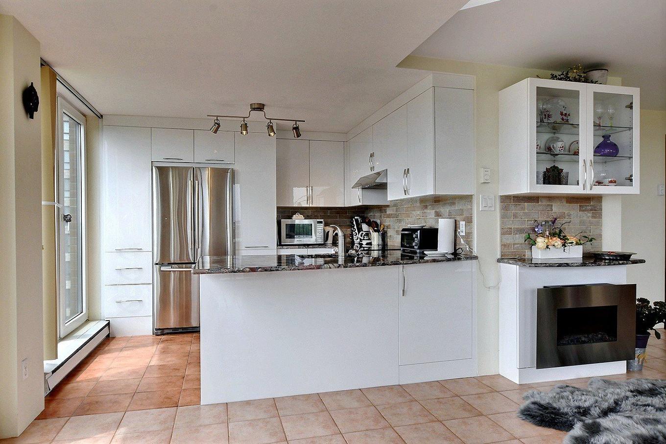 Cuisine - 820-760 Ch. Marie-Le Ber, Montréal (Verdun/Île-Des-Soeurs), QC - Indoor Photo Showing Kitchen
