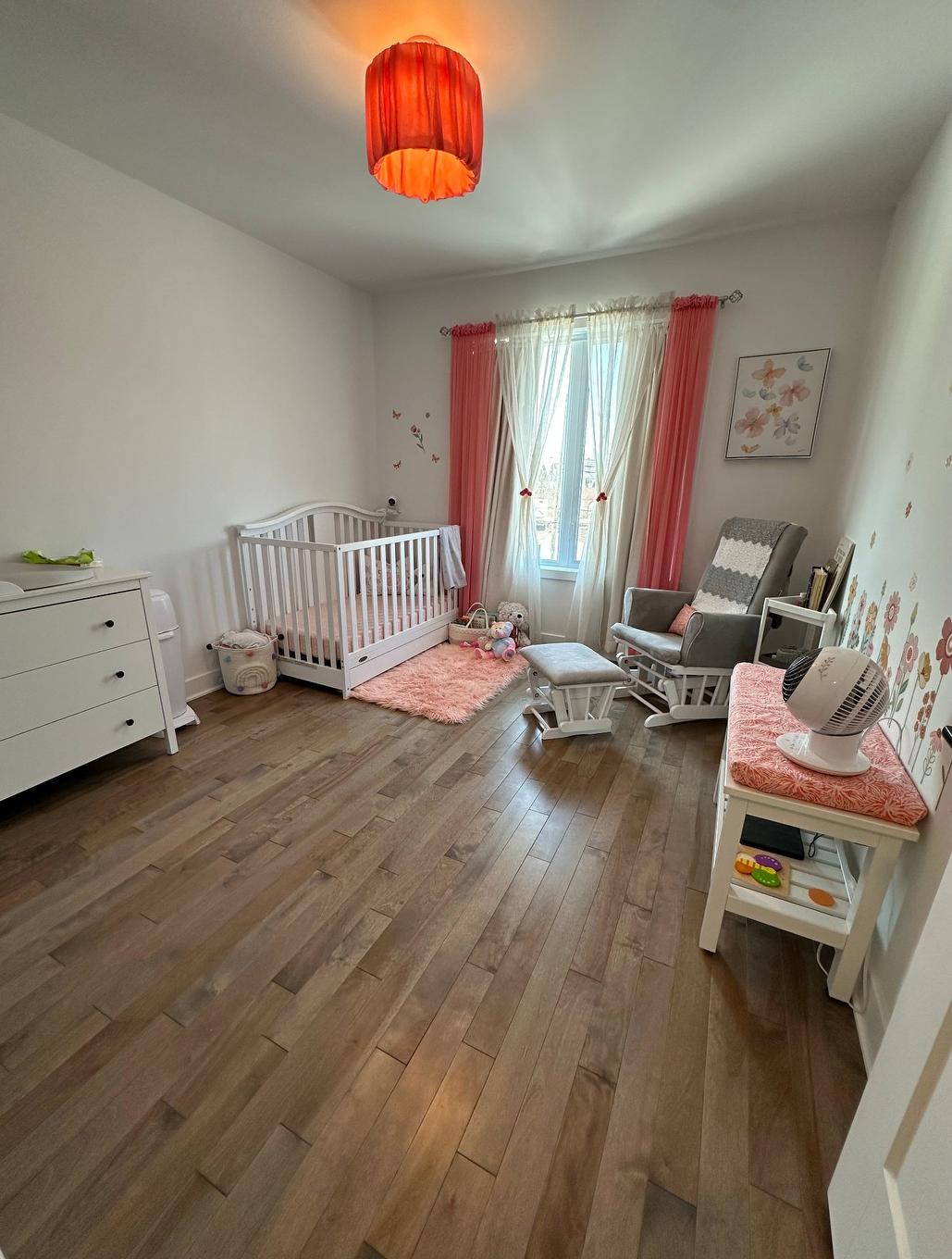 Chambre à coucher - 13371 Boul. Gouin O., Montréal (Pierrefonds-Roxboro), QC - Indoor Photo Showing Bedroom