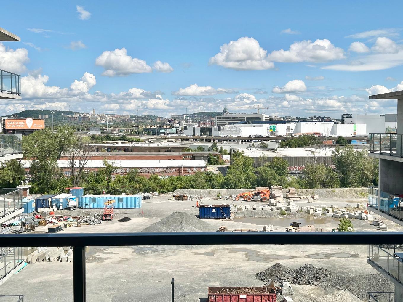 View - 612-200 Boul. Marcel-Laurin, Montréal (Saint-Laurent), QC - Outdoor With View