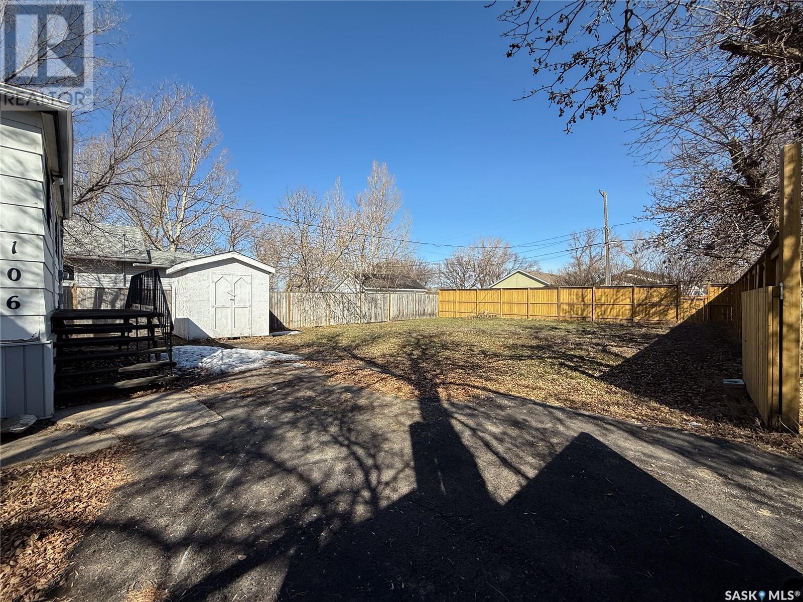 106 1St Street, Gull Lake, SK - Outdoor