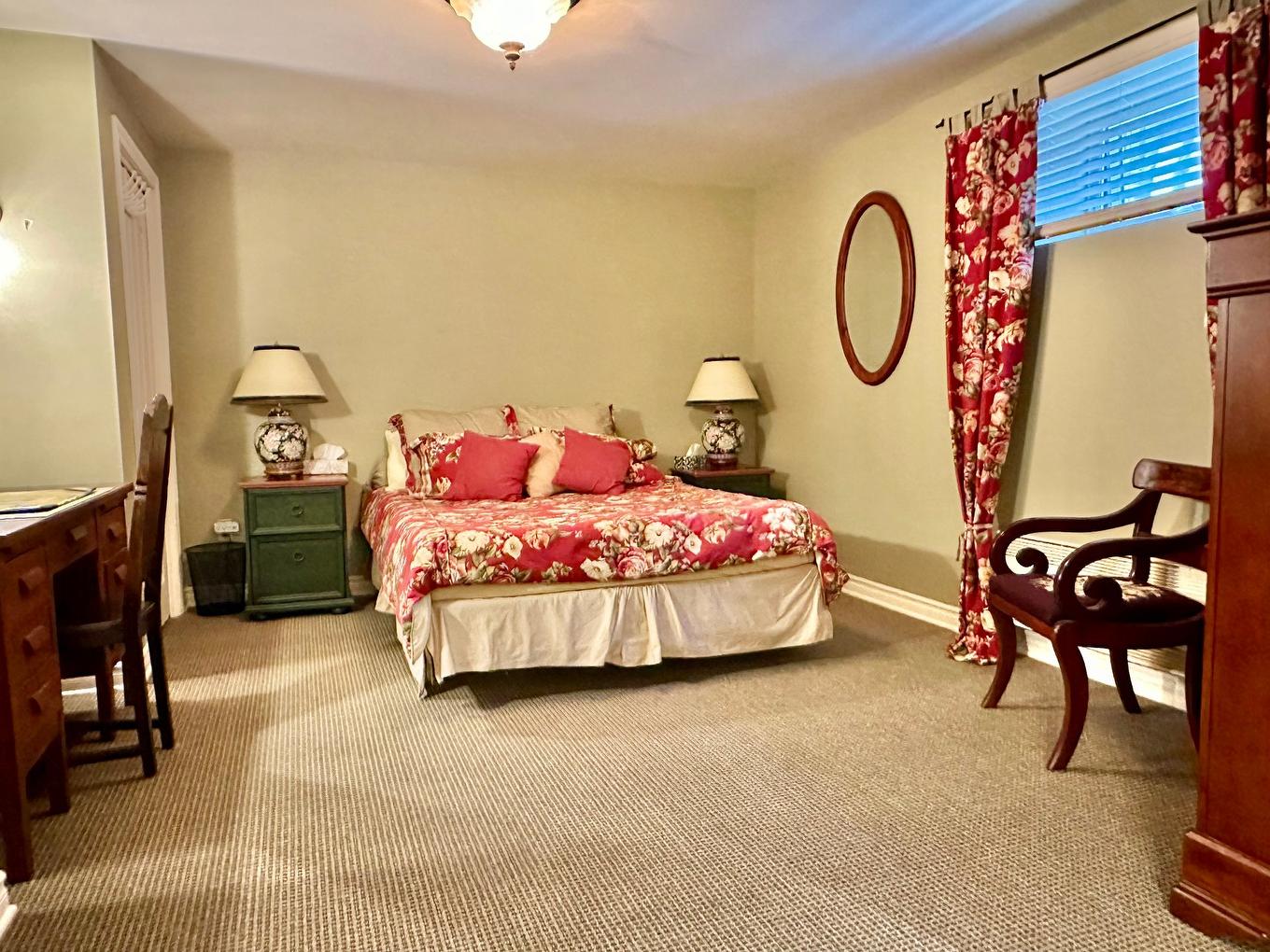 Chambre à coucher - 645 Rue Watson, Lachute, QC - Indoor Photo Showing Bedroom