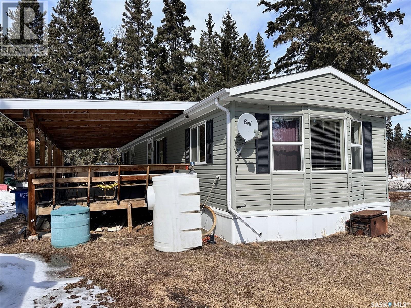 103 5Th Avenue, Chitek Lake, SK - Outdoor