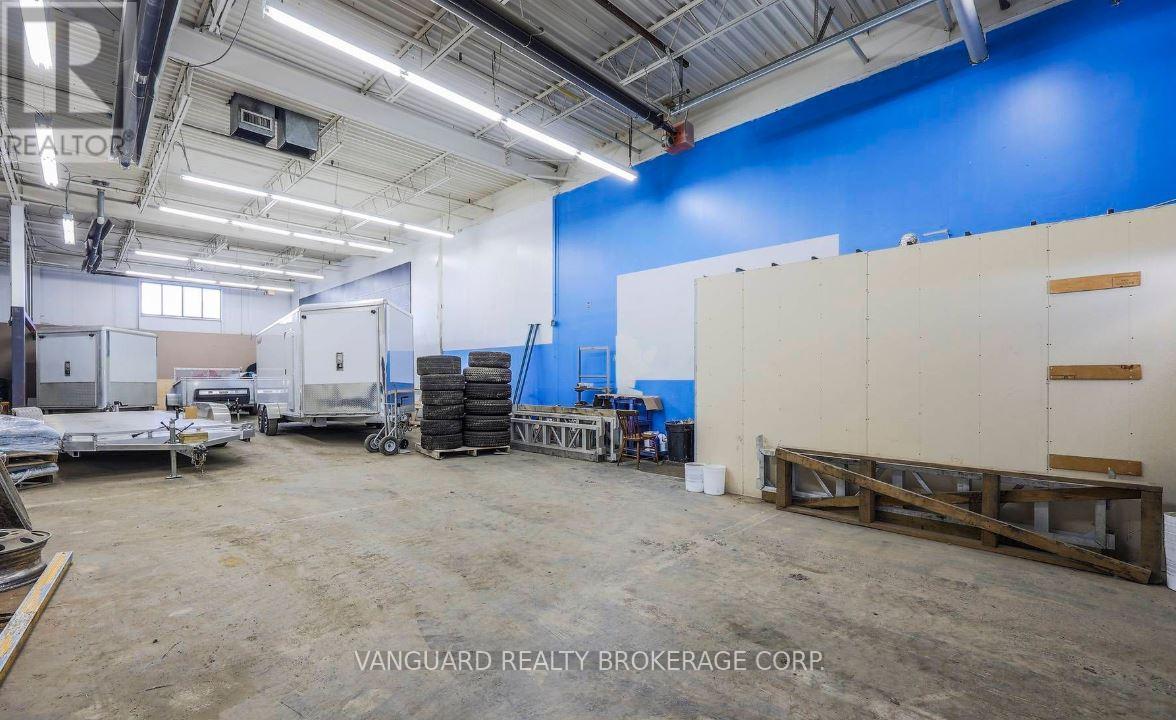 4 Industrial Road, Caledon, ON