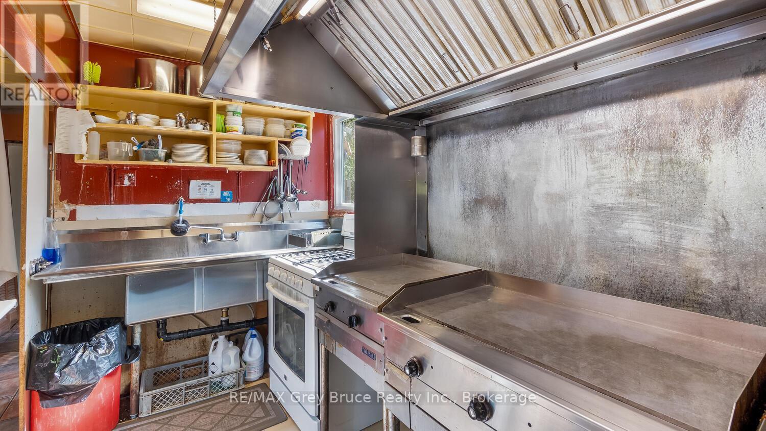 317558 And 317560 Highway 6 And 10 Highway S, Georgian Bluffs, ON