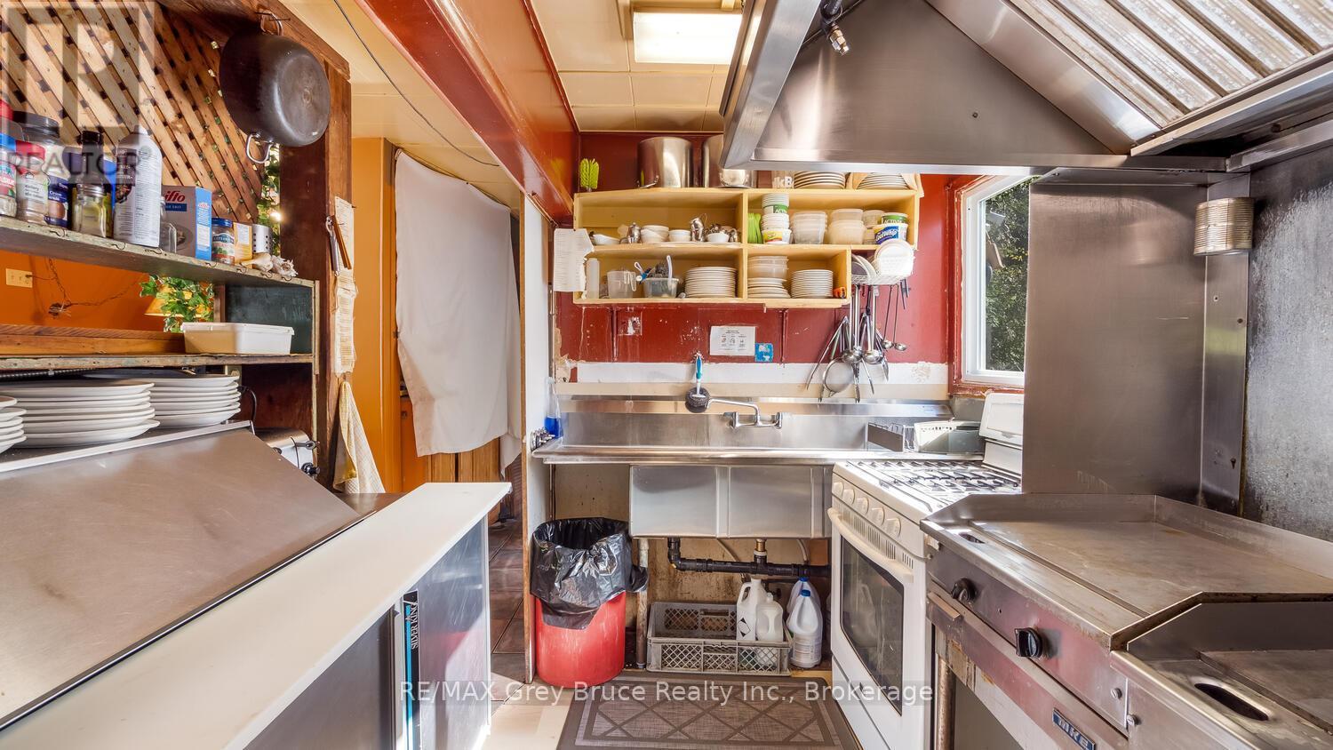 317558 And 317560 Highway 6 And 10 Highway S, Georgian Bluffs, ON