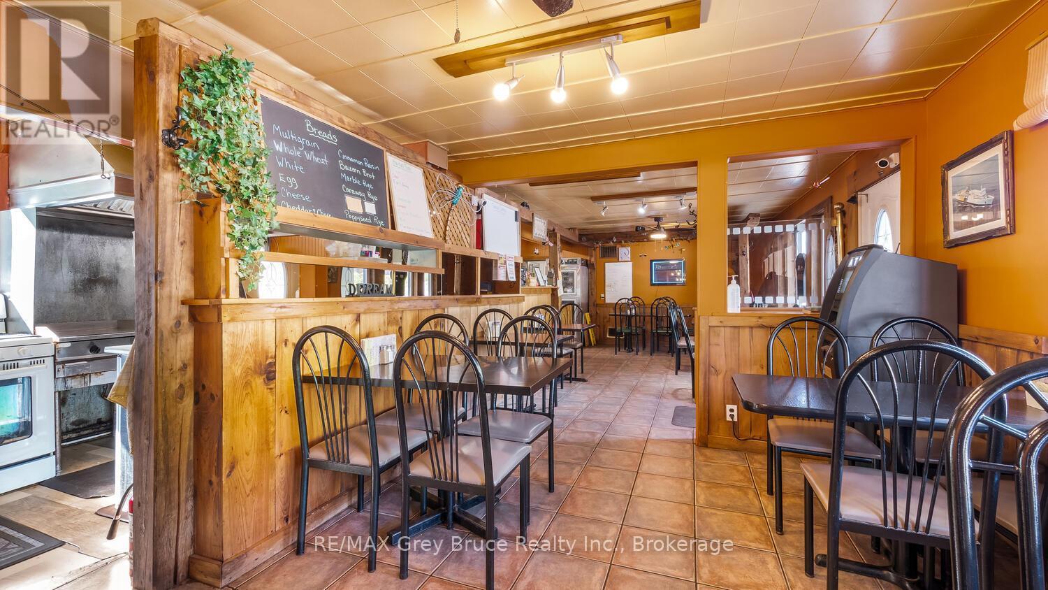 317558 And 317560 Highway 6 And 10 Highway S, Georgian Bluffs, ON