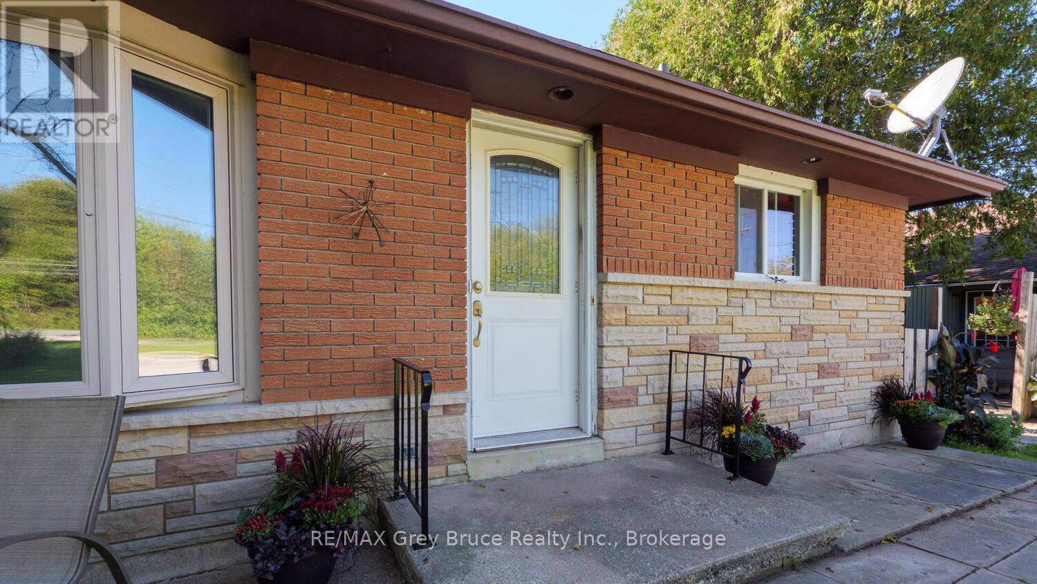 317558 And 317560 Highway 6 And 10 Highway S, Georgian Bluffs, ON