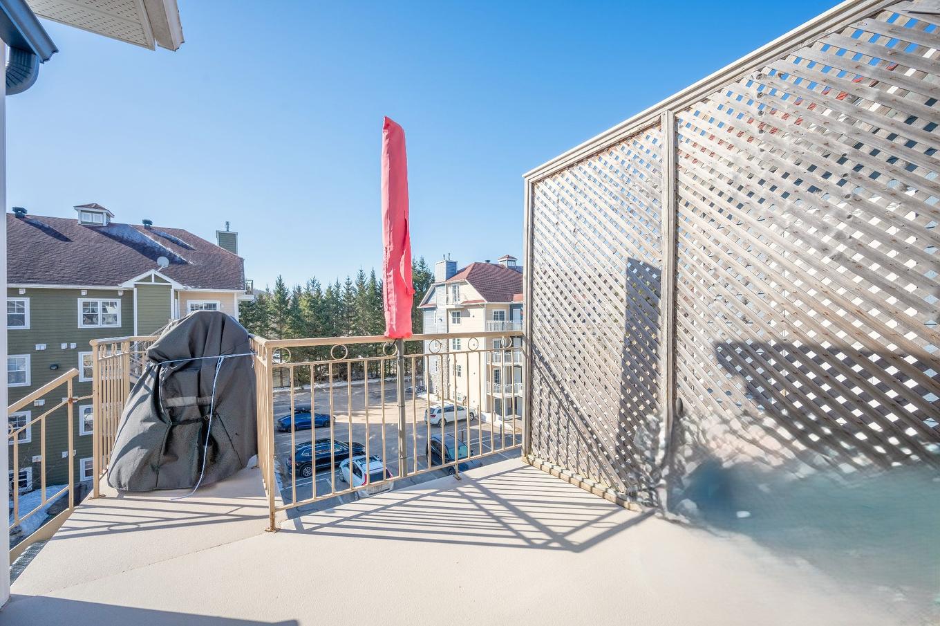 Balcony - 8-410 Allée Des Cimes, Mont-Tremblant, QC - Outdoor With Exterior