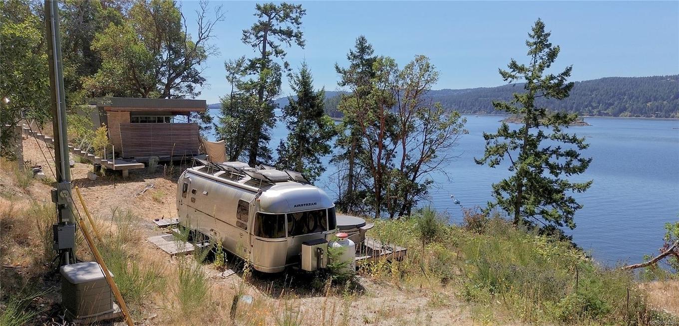 240 Old Scott Rd, Salt Spring, BC