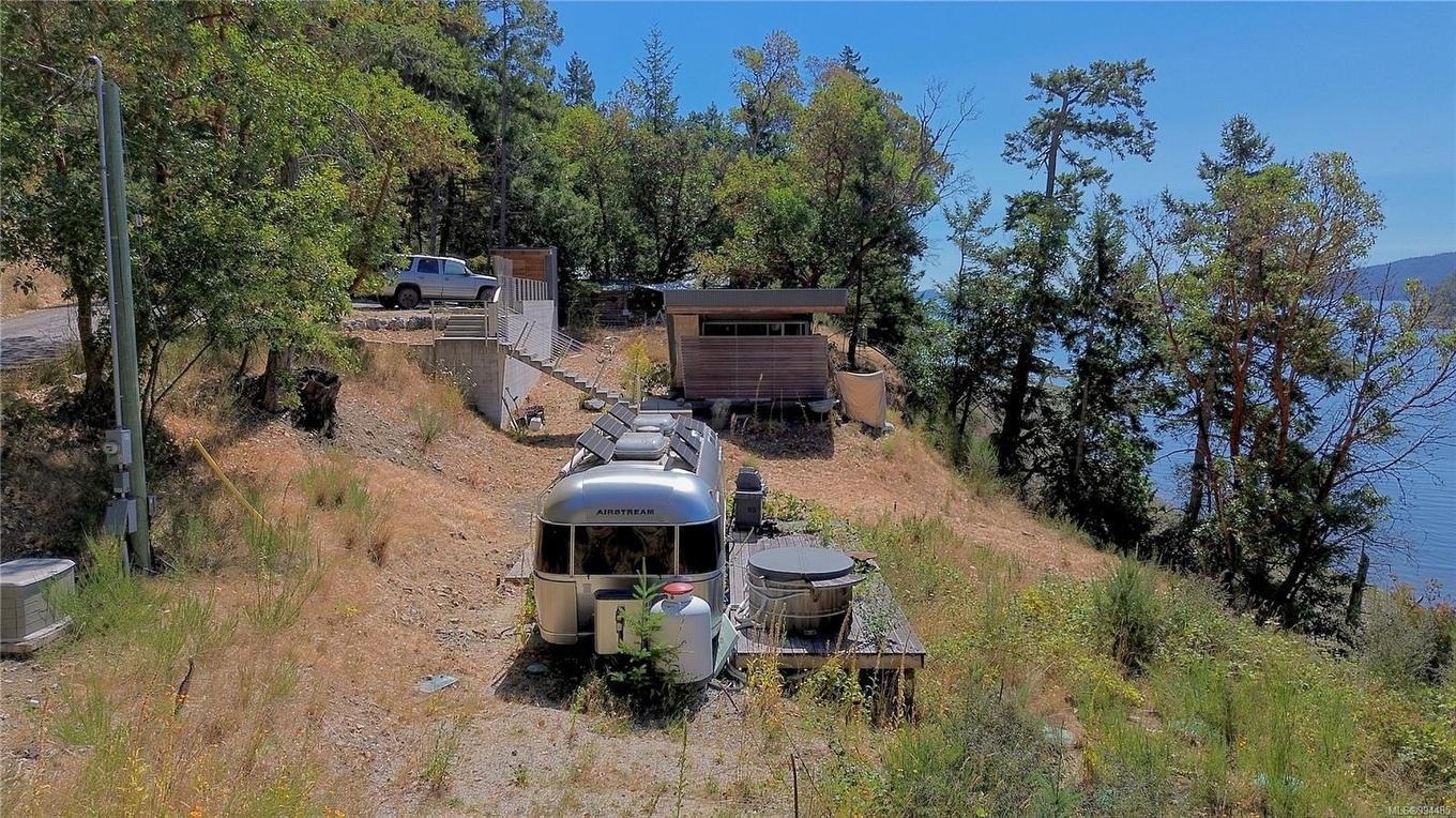 240 Old Scott Rd, Salt Spring, BC