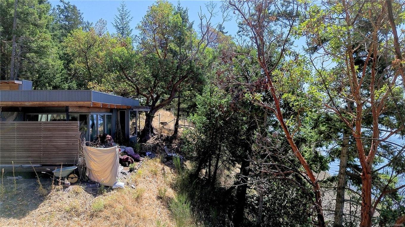 240 Old Scott Rd, Salt Spring, BC