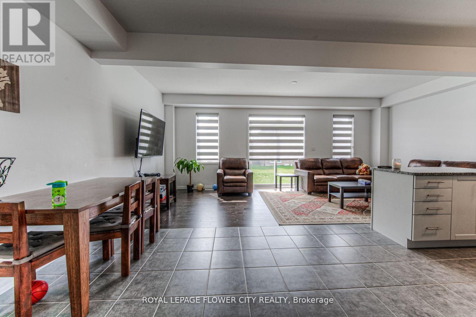 Main - 51 Beauchamp Drive, Cambridge, ON - Indoor