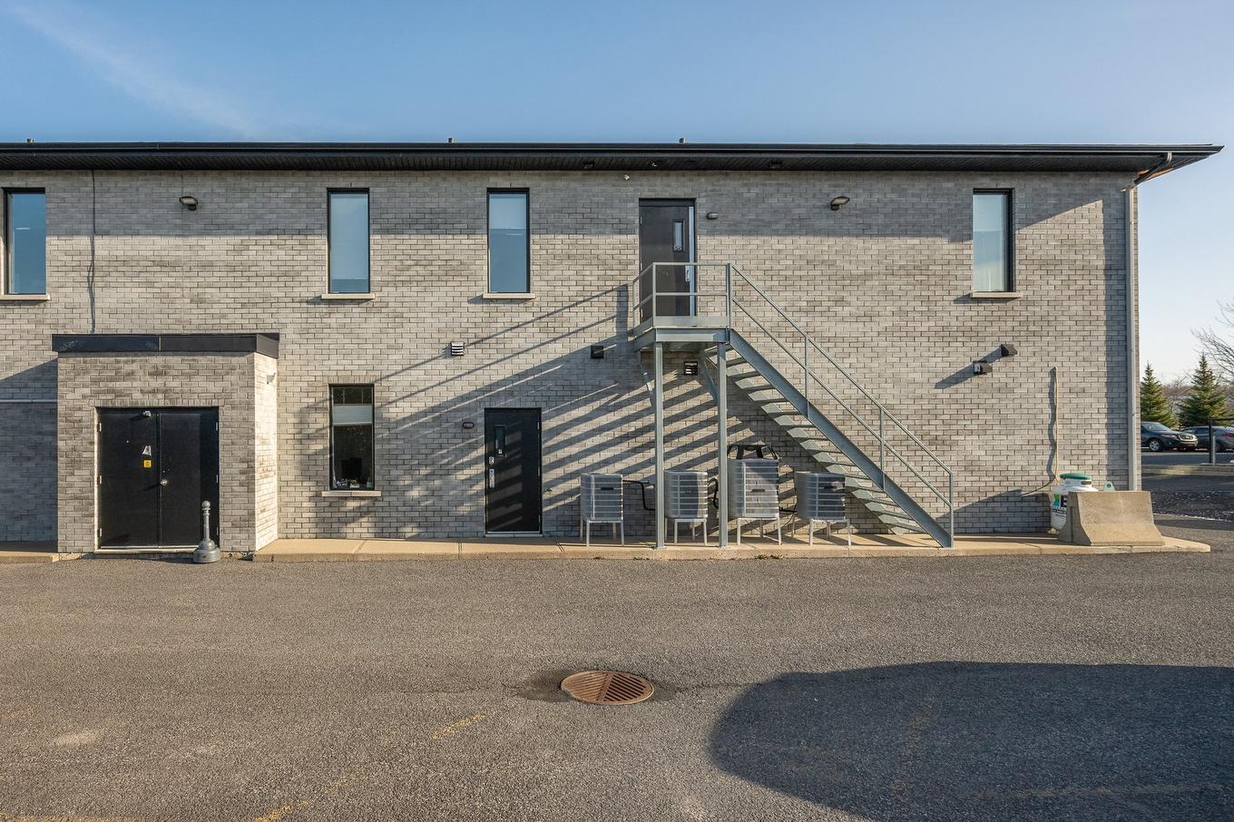 Face arrière - 102-125 Rue Des Mimosas, Saint-Jean-Sur-Richelieu, QC - Outdoor