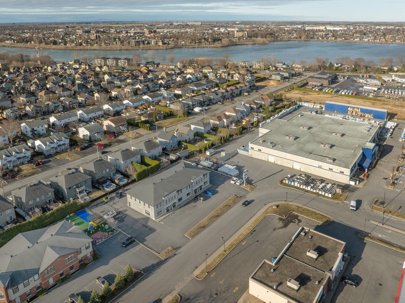 Vue d'ensemble - 102-125 Rue Des Mimosas, Saint-Jean-Sur-Richelieu, QC - Outdoor With Body Of Water With View