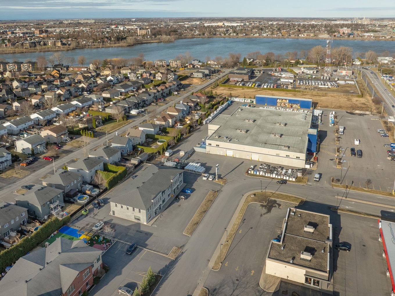 Vue d'ensemble - 102-125 Rue Des Mimosas, Saint-Jean-Sur-Richelieu, QC - Outdoor With Body Of Water With View