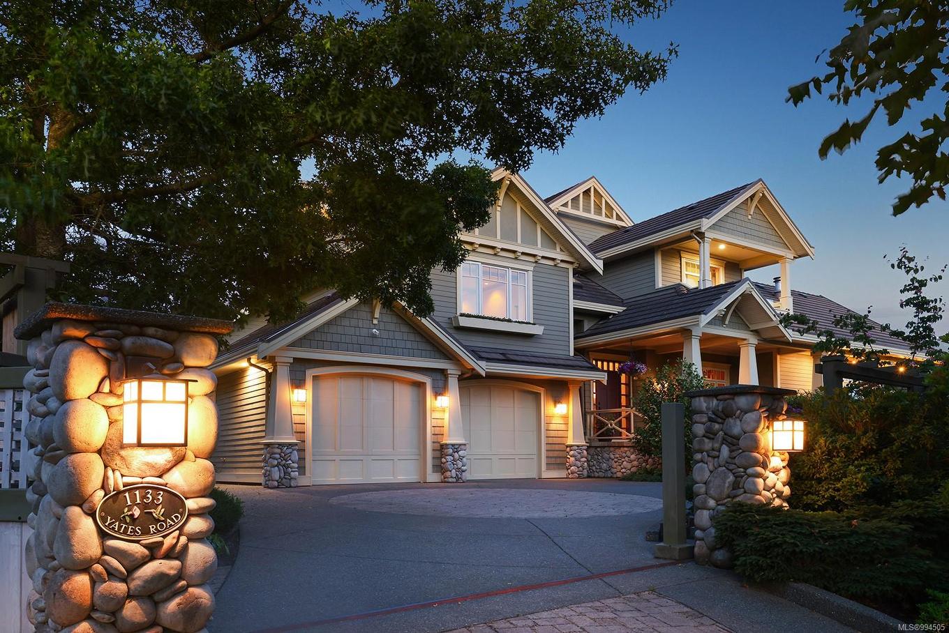 1133 Yates Rd, Comox, BC