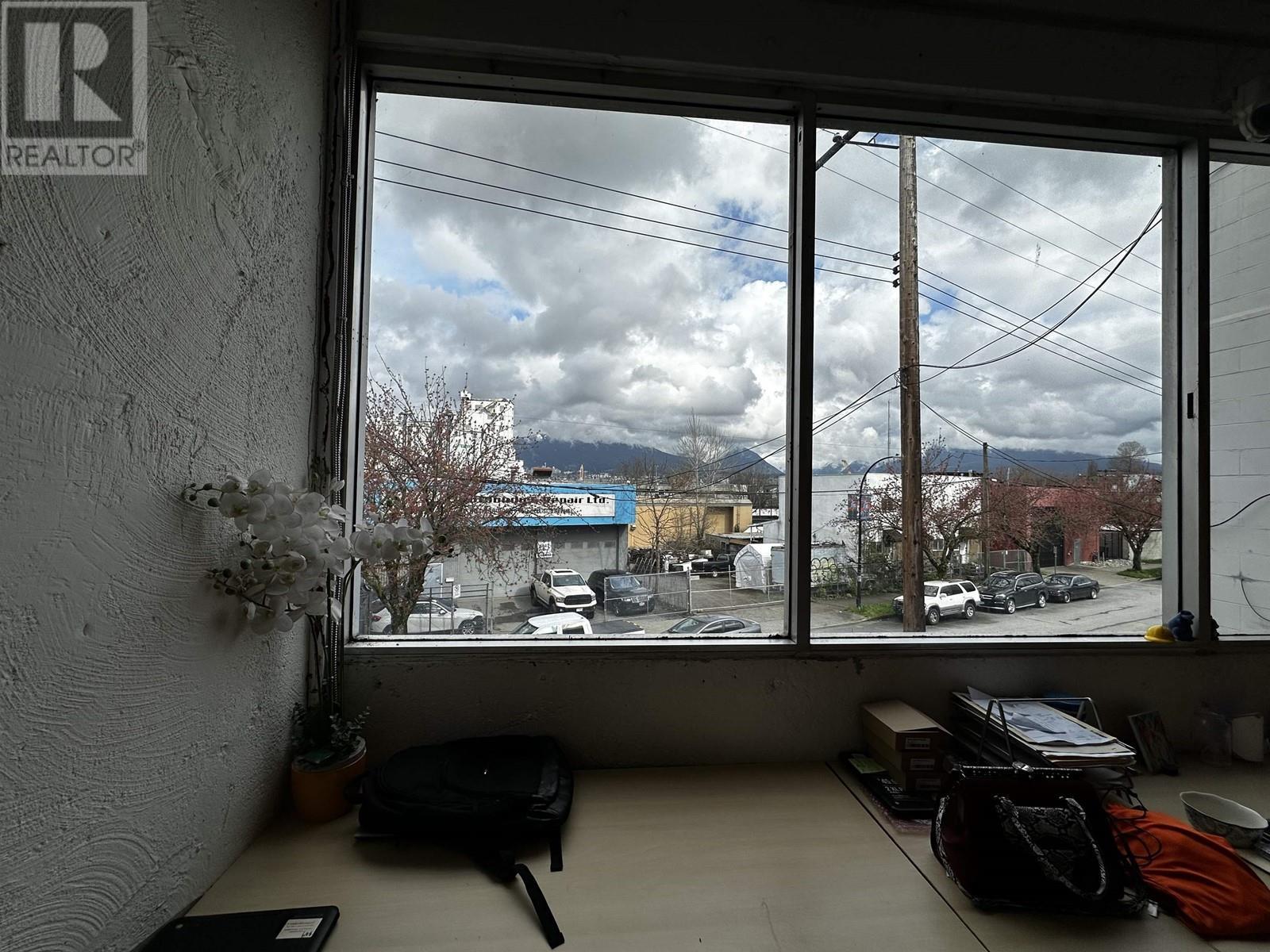 1834 Triumph Street, Vancouver, BC