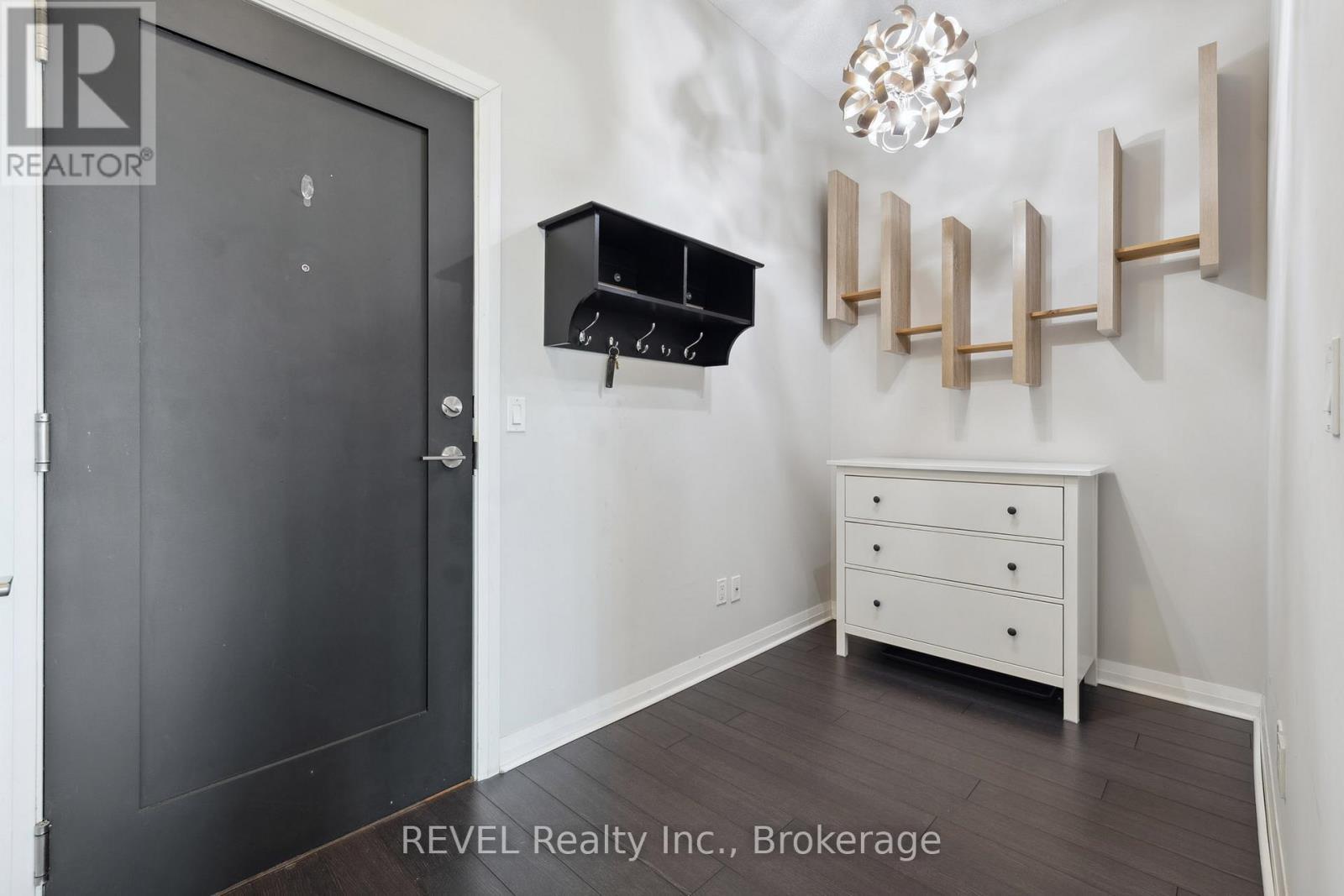 310 - 75 Eglinton Avenue W, Mississauga (Hurontario), ON - Indoor Photo Showing Other Room