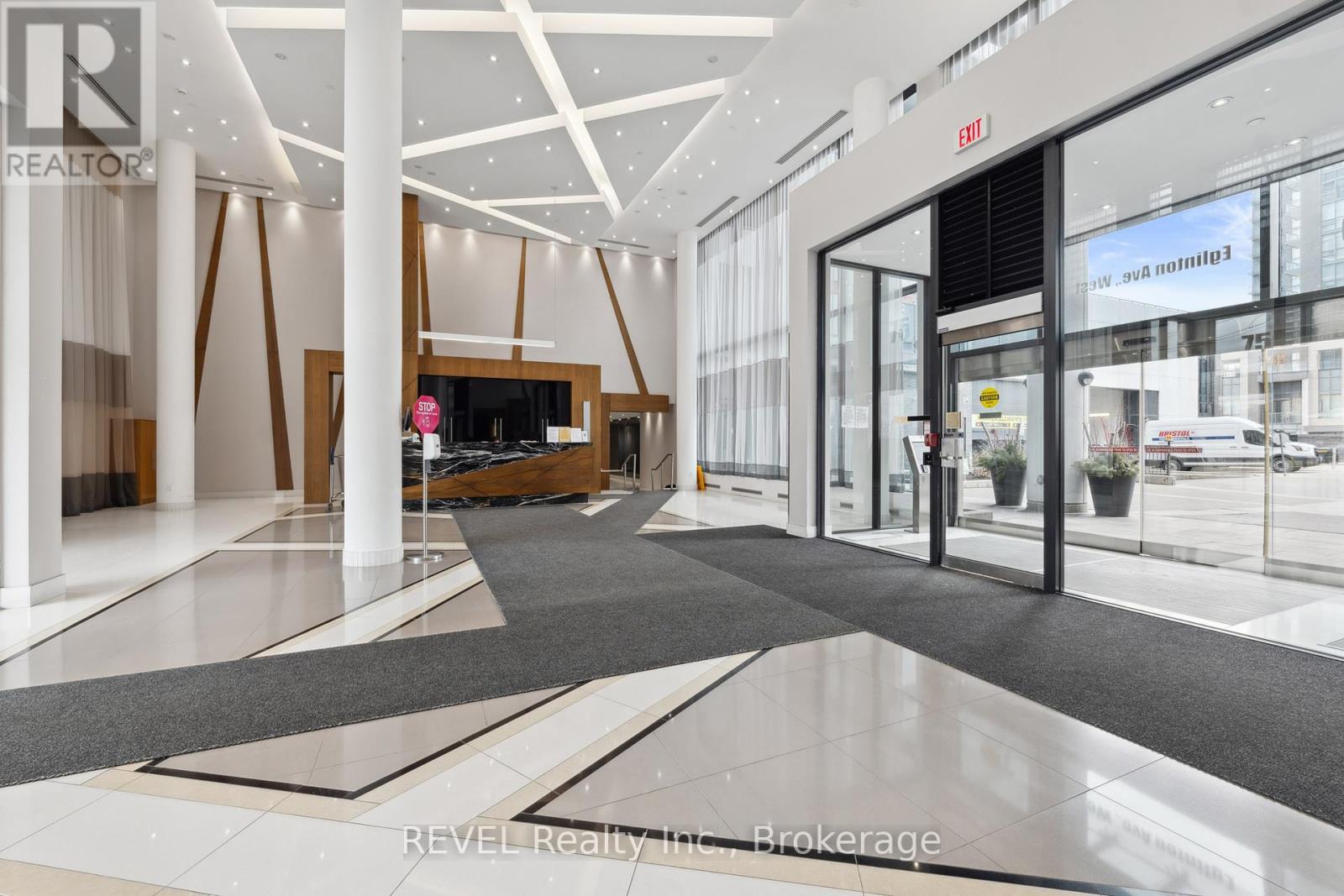 310 - 75 Eglinton Avenue W, Mississauga (Hurontario), ON - Indoor Photo Showing Other Room