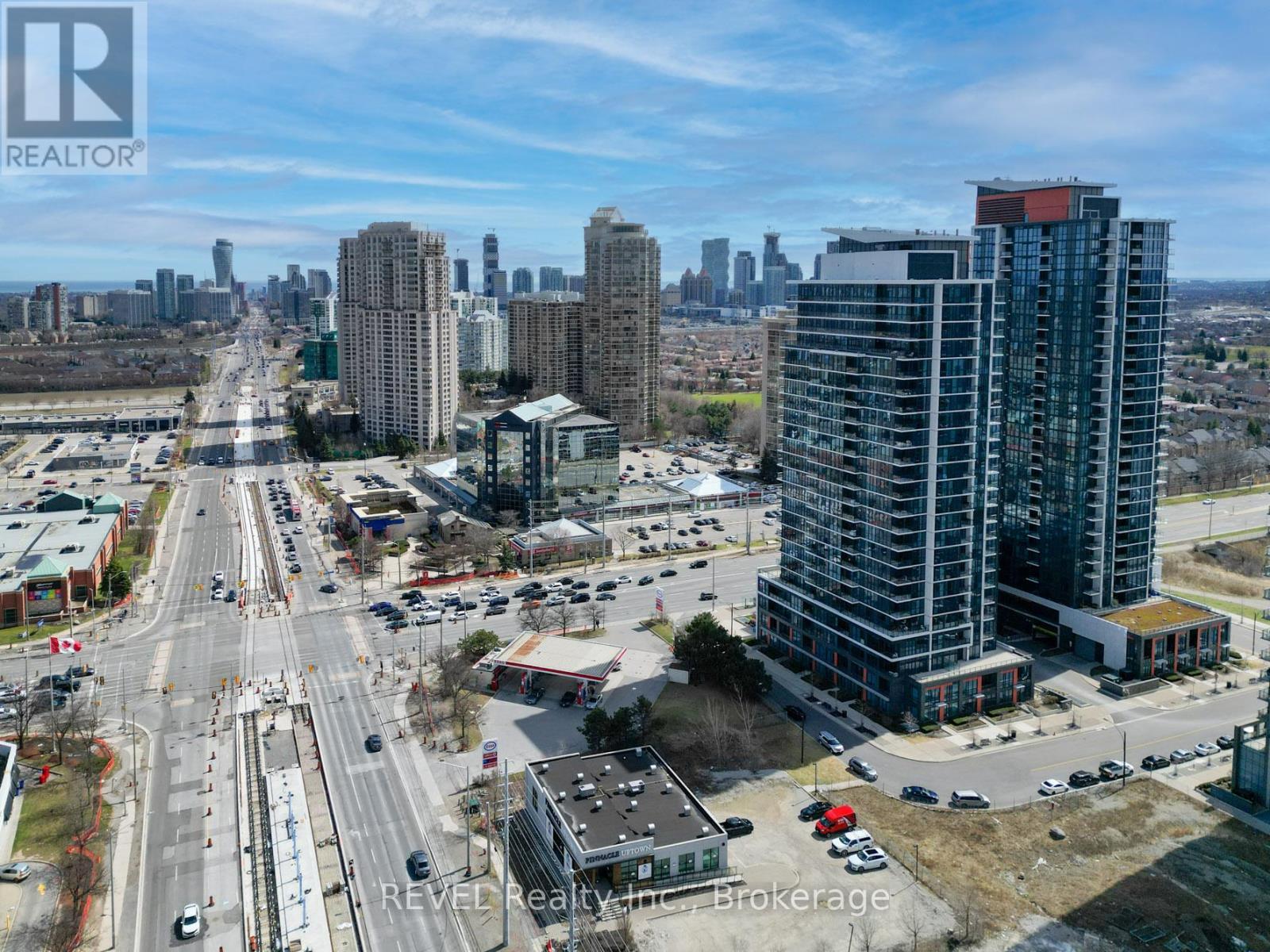 310 - 75 Eglinton Avenue W, Mississauga (Hurontario), ON - Outdoor With View