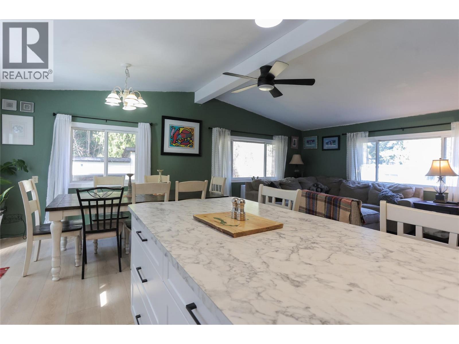 4366 Poplar Ridge Crescent, Crescent Valley, BC